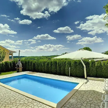 Vakantiehuis Semy Lindar